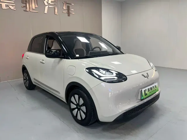 Wuling Bingo — Фото автомобиля 3