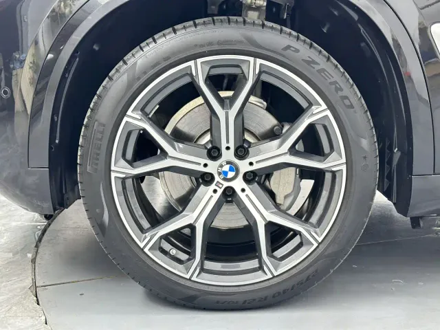 BMW X5 — Фото автомобиля 25