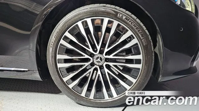 Mercedes-Benz S-Class W223 — Фото автомобиля 6