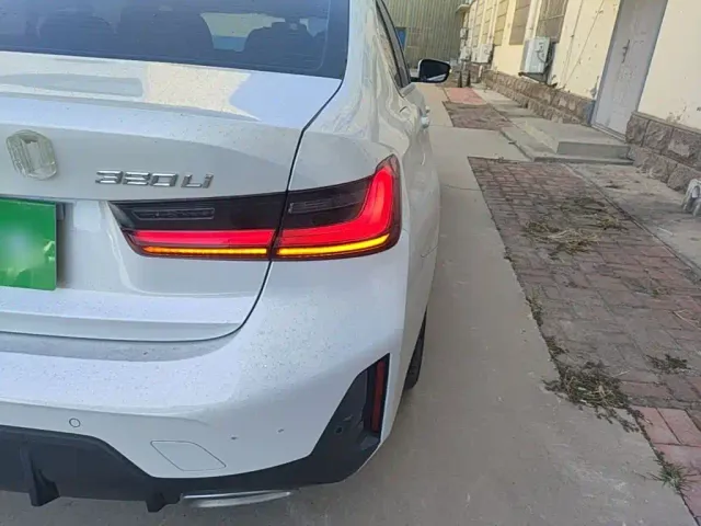 BMW 3 Series — Фото автомобиля 7
