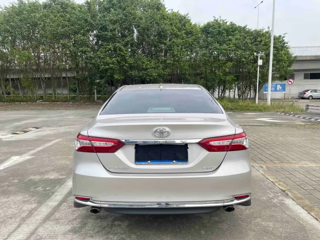 Toyota Camry — Фото автомобиля 13
