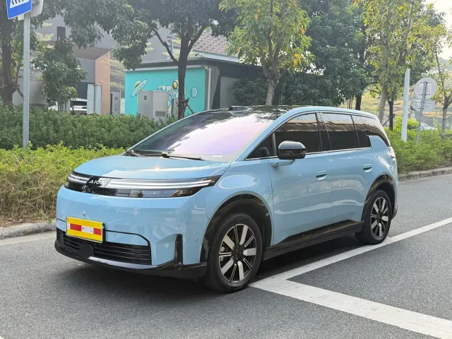 Фотография автомобиля — GAC AION N60
