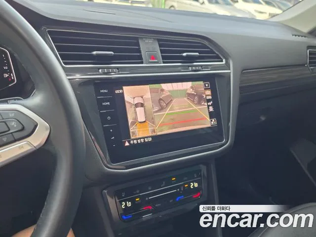 Volkswagen Tiguan — Фото автомобиля 14