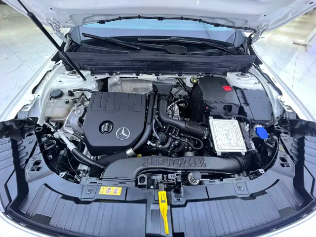 Mercedes-Benz GLB-Class — Фото автомобиля 21