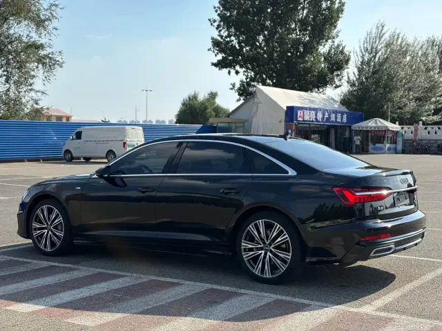 Audi Audi A6L 2022 40 TFSI Luxury Dynamic — Фото автомобиля 25