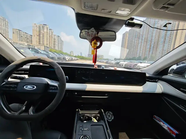 Ford Mondeo — Фото автомобиля 8
