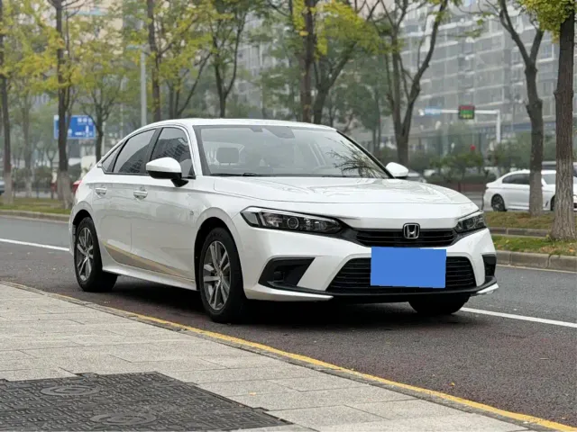 Honda Civic — Фото автомобиля 3