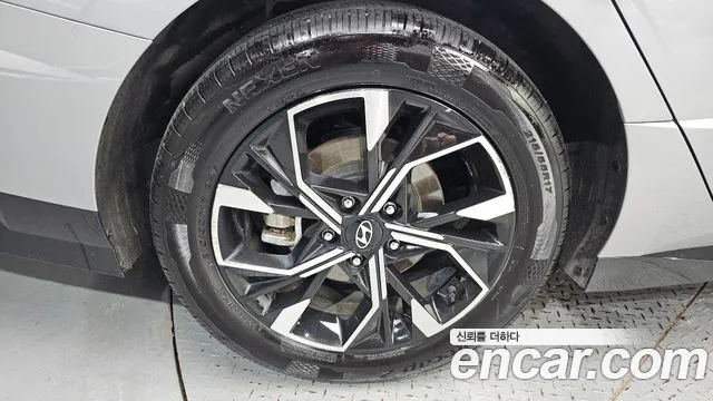 Hyundai Sonata Sonata Edge(DN8) 2.0 LPG(Коммерческий) — Фото автомобиля 2