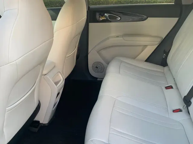 Geely Starry Wish — Фото автомобиля 5