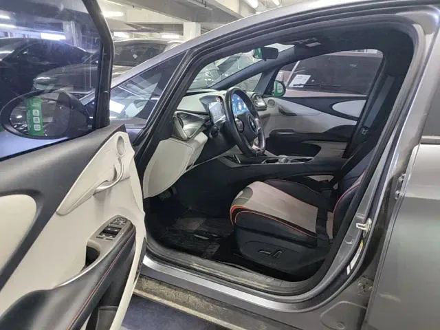 BYD Dolphin — Фото автомобиля 12