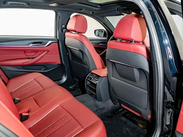 BMW 5 Series — Фото автомобиля 21