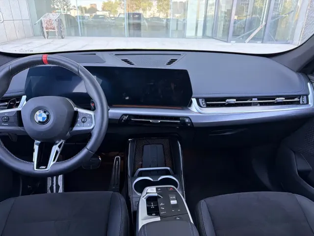 BMW X1 — Фото автомобиля 15