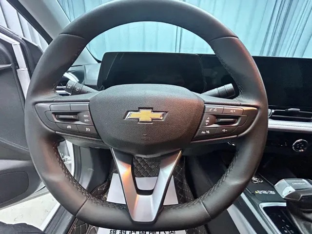 Chevrolet Monza — Фото автомобиля 6
