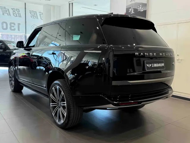 Land Rover Range Rover — Фото автомобиля 23