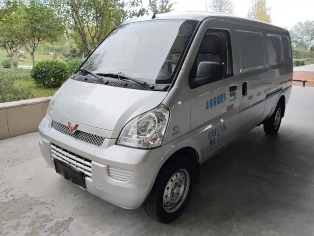 Фотография автомобиля — Wuling Rongguang