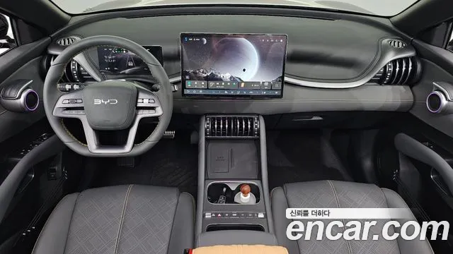 BYD Atto 3 — Фото автомобиля 10