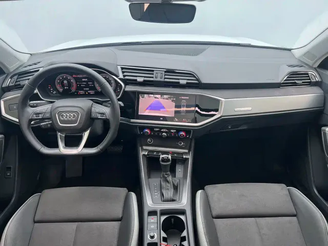 Audi Q3 — Фото автомобиля 6