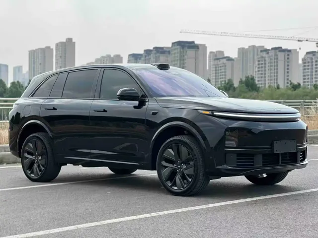 Li Auto L7 — Фото автомобиля 3