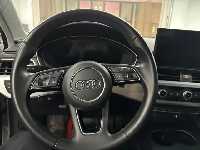 Audi A4L — Фото автомобиля 9