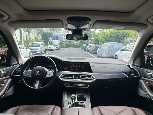 BMW X5 — Фото автомобиля 6