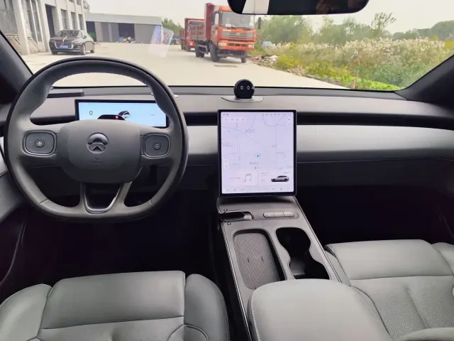 Nio ET5 Touring — Фото автомобиля 4