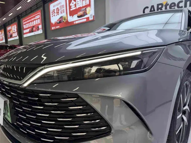BYD Qin L — Фото автомобиля 9