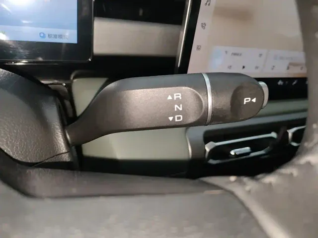 Baojun Yep Plus — Фото автомобиля 13