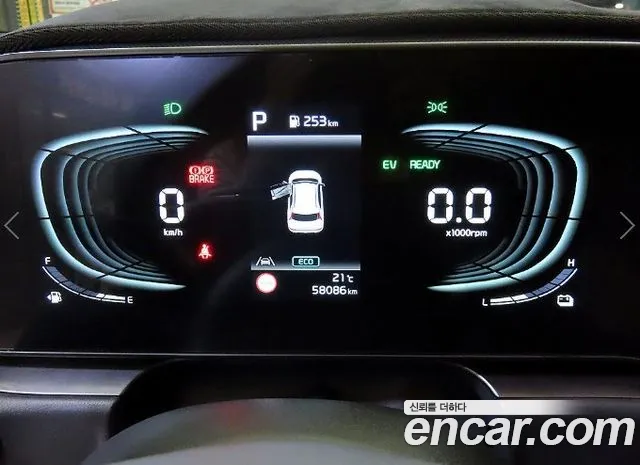 Kia Niro The All New — Фото автомобиля 9