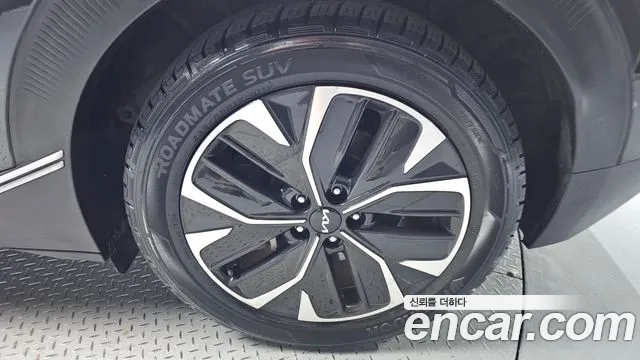 Kia EV6 — Фото автомобиля 6