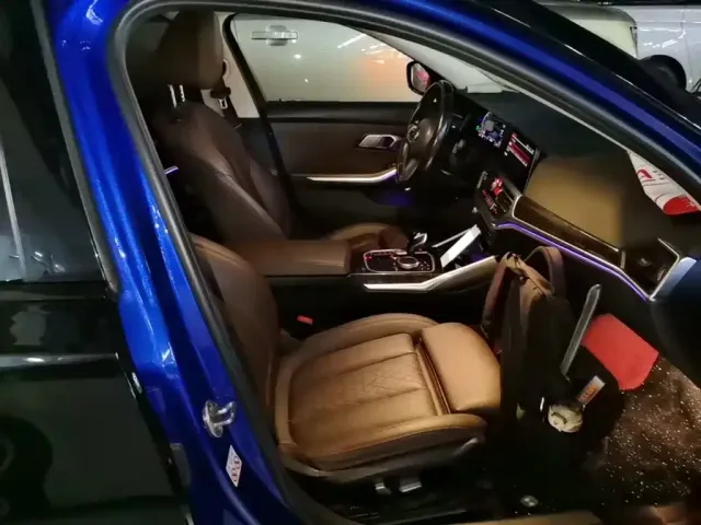 BMW 3 Series — Фото автомобиля 24