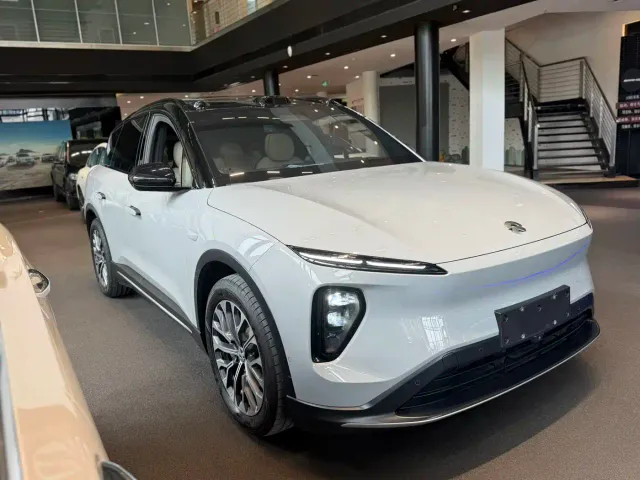 Nio ES6 — Фото автомобиля 3