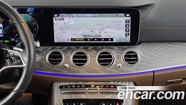 Mercedes-Benz E-Class W213 — Фото автомобиля 20
