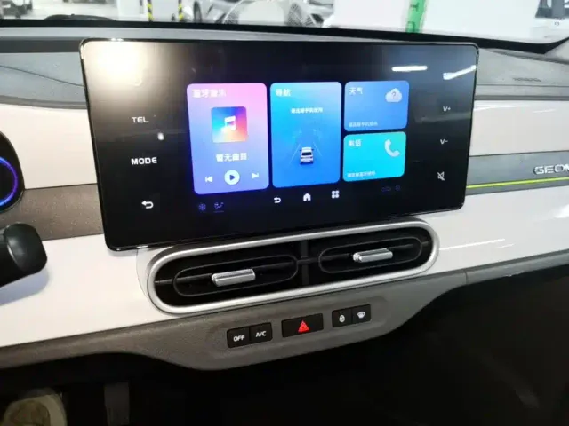 Geely Panda — Фото автомобиля 12