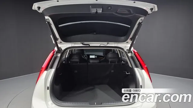 Kia Niro The All New Niro Signature — Фото автомобиля 20
