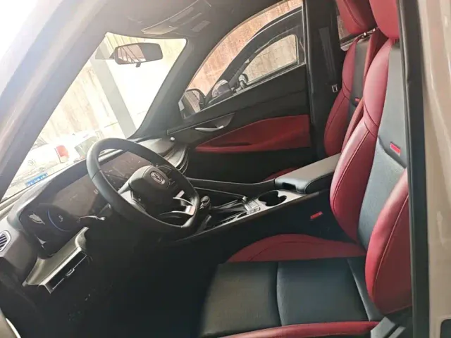 Changan CS35 Plus — Фото автомобиля 14
