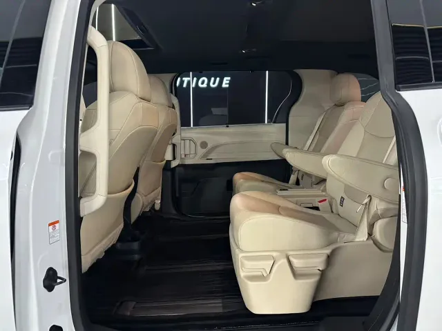 Toyota Granvia — Фото автомобиля 5