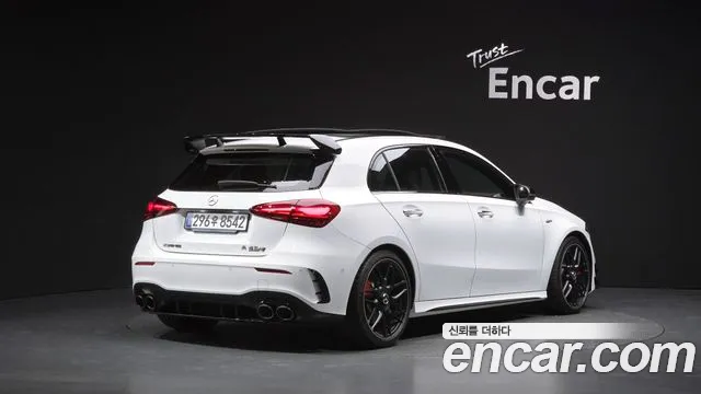 Mercedes-Benz A-Class — Фото автомобиля 2
