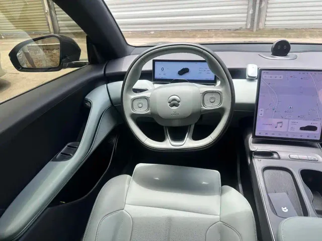 Nio ET5 Touring — Фото автомобиля 5