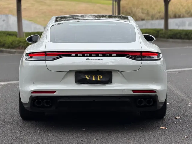Porsche Panamera — Фото автомобиля 7