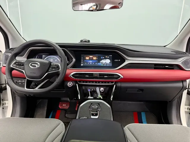 GAC Trumpchi GS4 — Фото автомобиля 12
