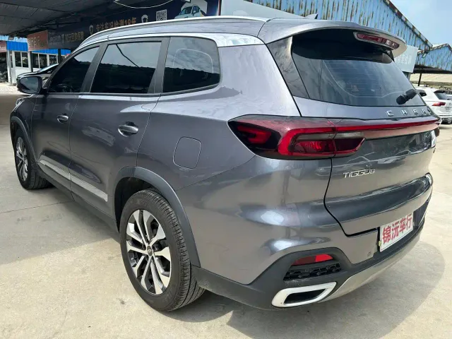 Chery Tiggo 8 — Фото автомобиля 7
