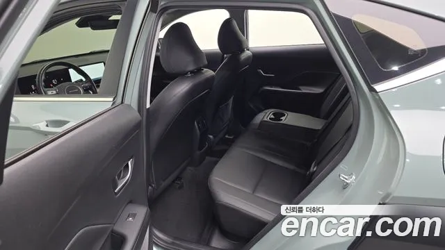 Hyundai Kona SX2 — Фото автомобиля 11
