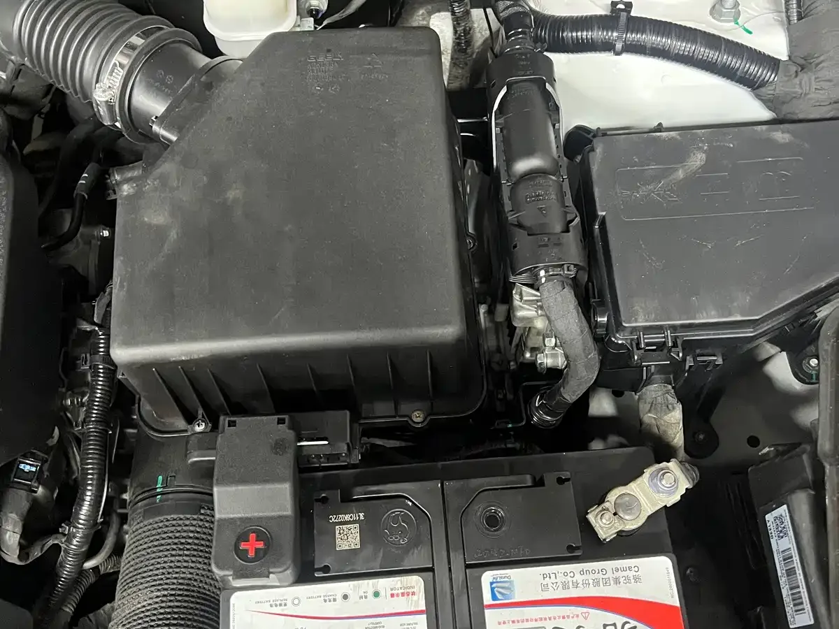 Geely Boyue 2022 1.8TD DCT Elegance — Фото автомобиля 16