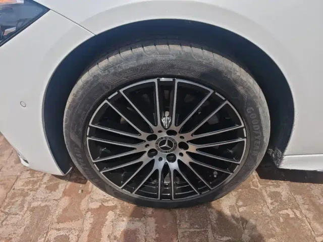 Mercedes-Benz C-Class — Фото автомобиля 24