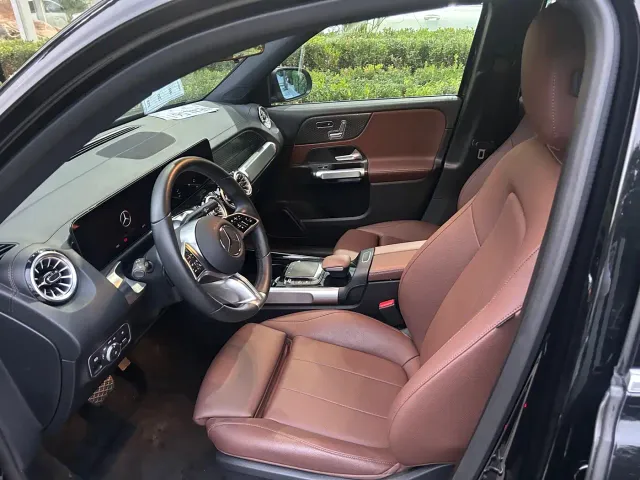 Mercedes-Benz GLB-Class — Фото автомобиля 8