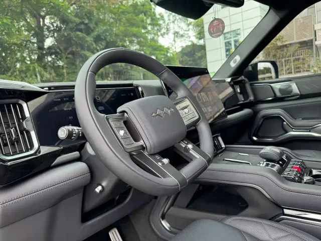BYD FangChengBao Leopard 8 — Фото автомобиля 8