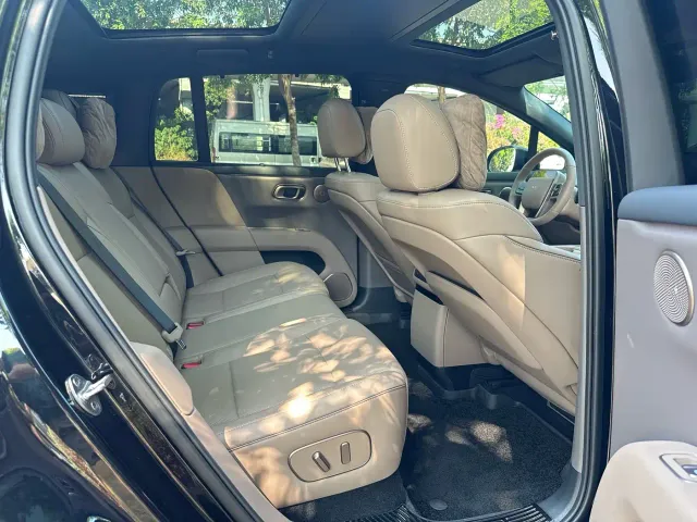 Li Auto i6 — Фото автомобиля 19