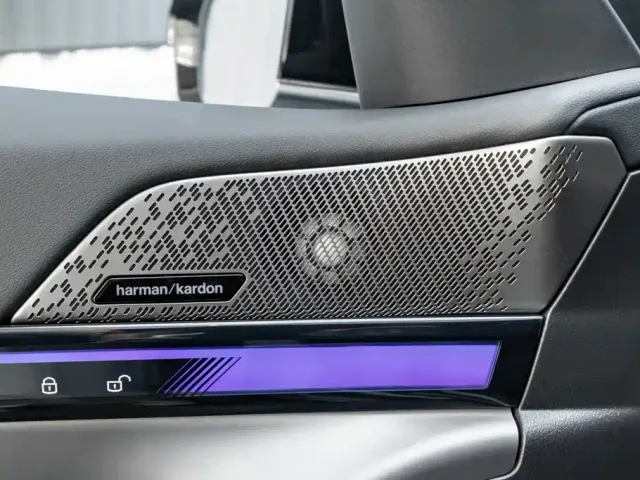 BMW 5 Series — Фото автомобиля 24