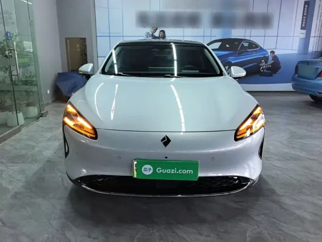 Baojun Xiangjing — Фото автомобиля 2