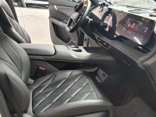 Changan CS75 Plus — Фото автомобиля 6